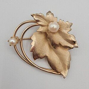 VTG MCM Brooch Layered Curled White Gold Tone Leaves Fall Cottage Cabincore Pin